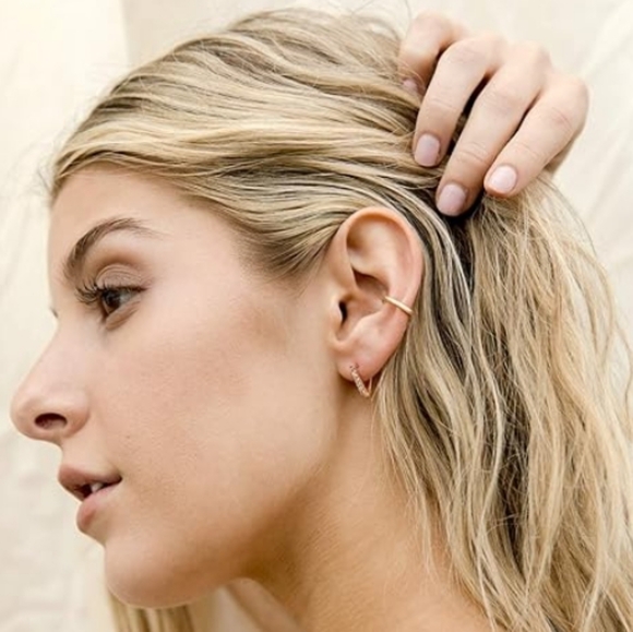 14K Gold Plated Round Huggie Ear Cuff Clip On Earrings Yellow Gold - Picture 3 of 6